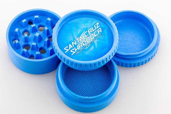 Santa Cruz Shredder Medium 4 Piece Hemp Grinder